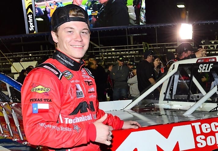 Read more about the article Austin Wayne Self to drive for Niece Motorsports at Kansas Speedway