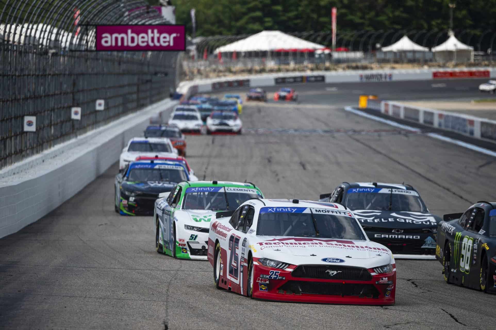 Read more about the article AM Racing and Brett Moffitt Fight For Another Top-10 Finish at New Hampshire Motor Speedway
