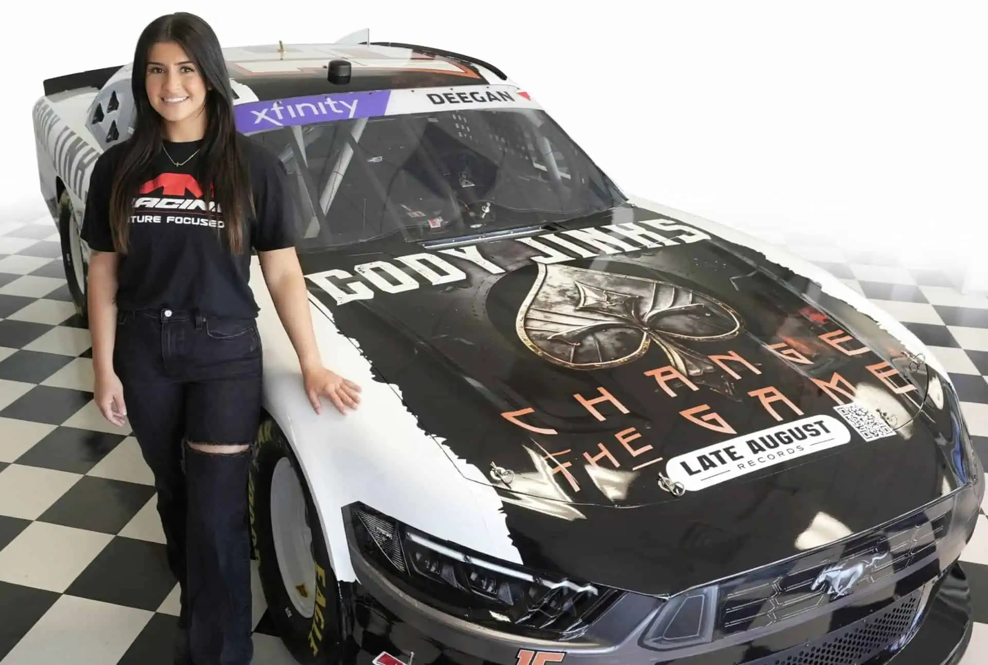 Read more about the article AM Racing, Hailie Deegan and Multi-Platinum Award Winning Artist Cody Jinks Partner for Circuit of the Americas Xfinity Series Race